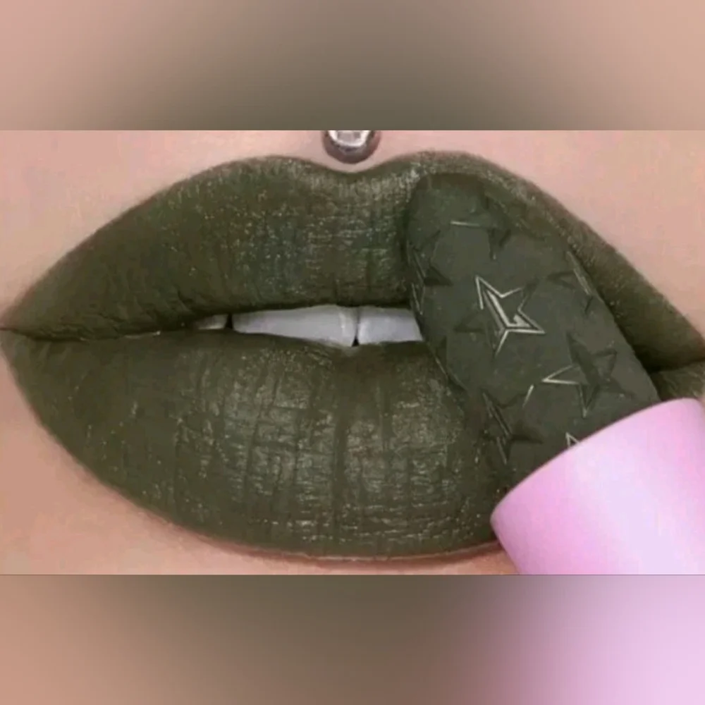Jeffree Star Velvet Trap Lipstick In So Jaded, NEW